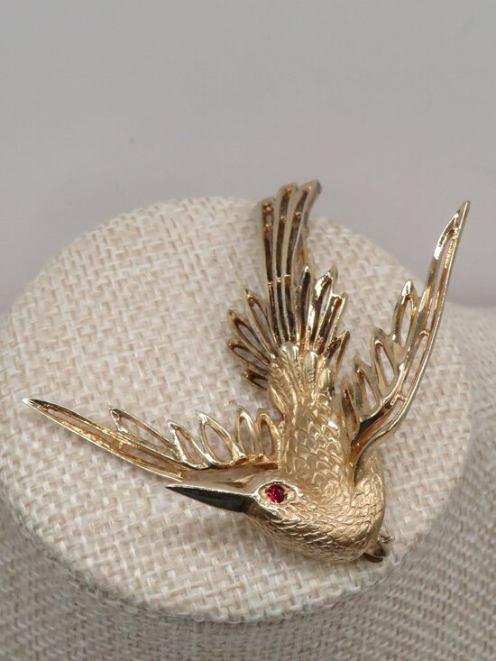 Jewelry - Vintage Hummingbird Gold Over Sterling Brooch